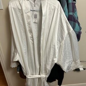 Torrid Ivory Satin bridal Kimono